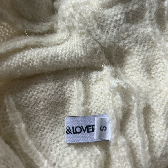 Strangers and Lovers top - Picture 4 of 4